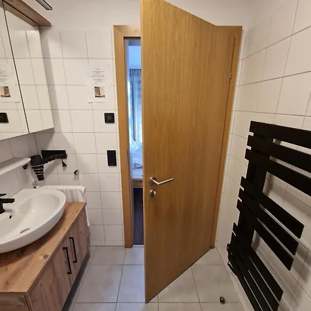 Adler Kaprun, Golf 'n' And Mountain Biking. Apartment