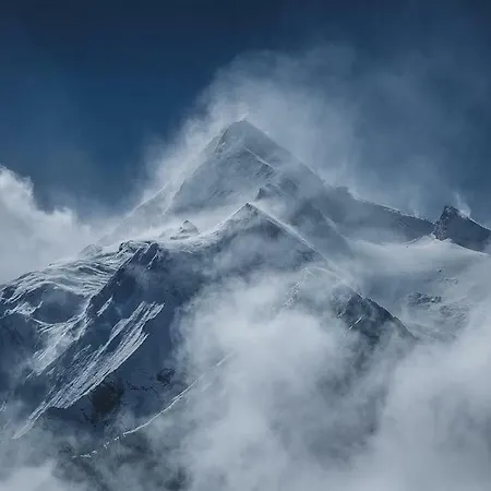 Adler Kaprun, Golf 'n' Ski&mountain Biking. *